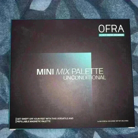 OFRA COSMETICS
Mini Mix Face Palette in Unconditional - Picture 3 of 9